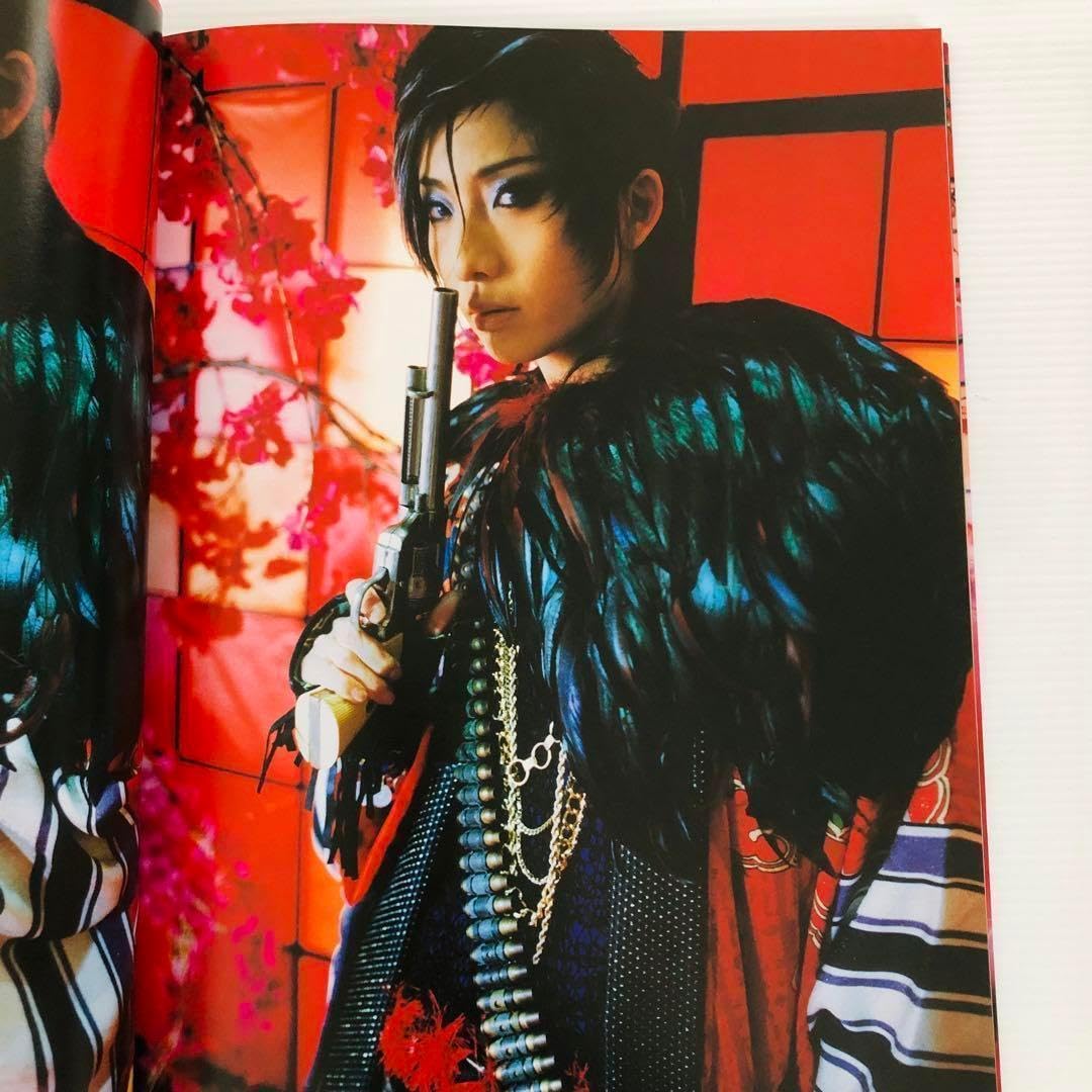 宝塚歌劇団 大空祐飛？ 写真8枚 宝塚歌劇団 大空祐飛？ 写真8枚 宝塚