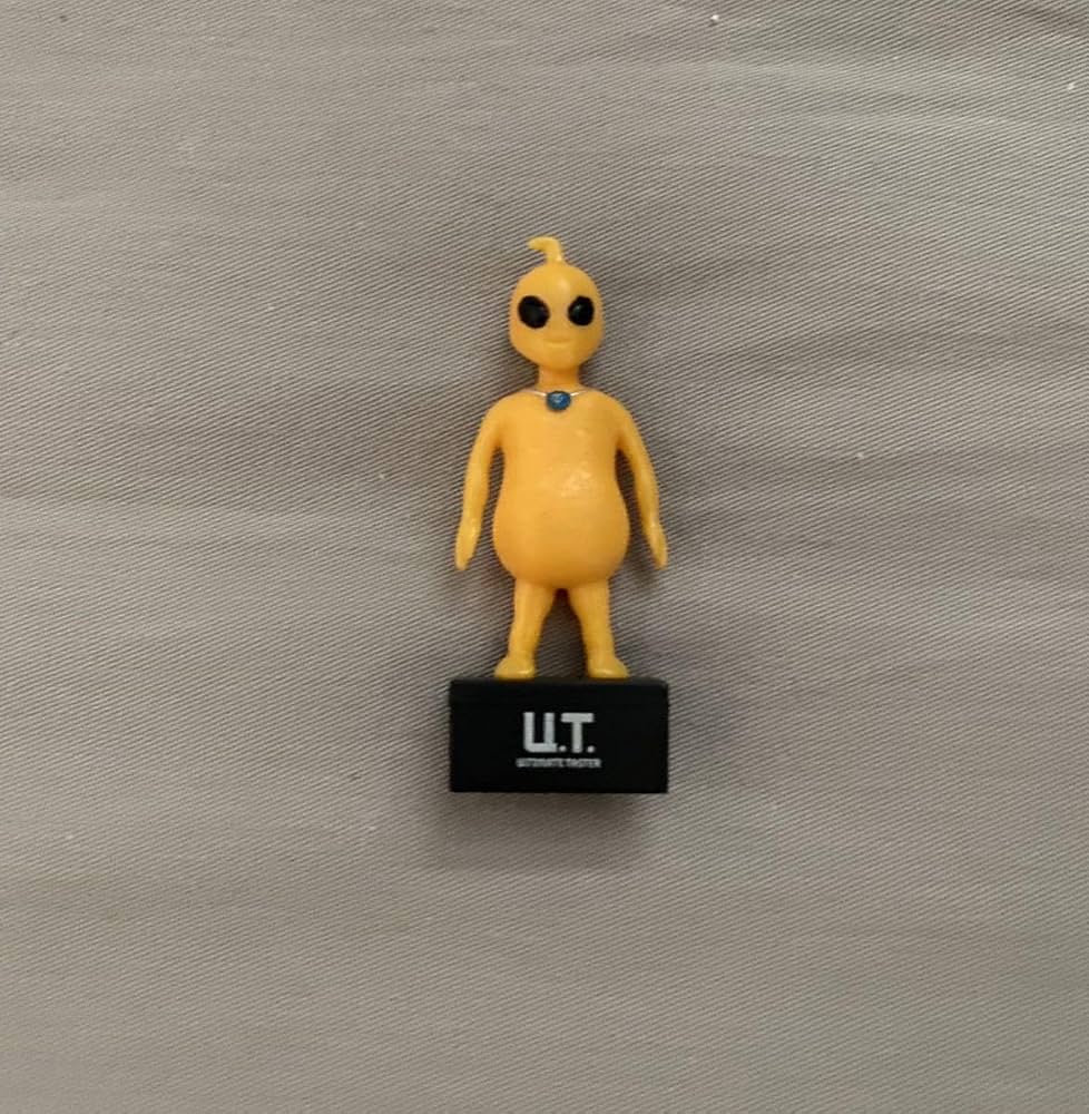 日清 カップヌードル CUP NOODLE U.T. ULTIMATE TASTER 宇宙人 特大