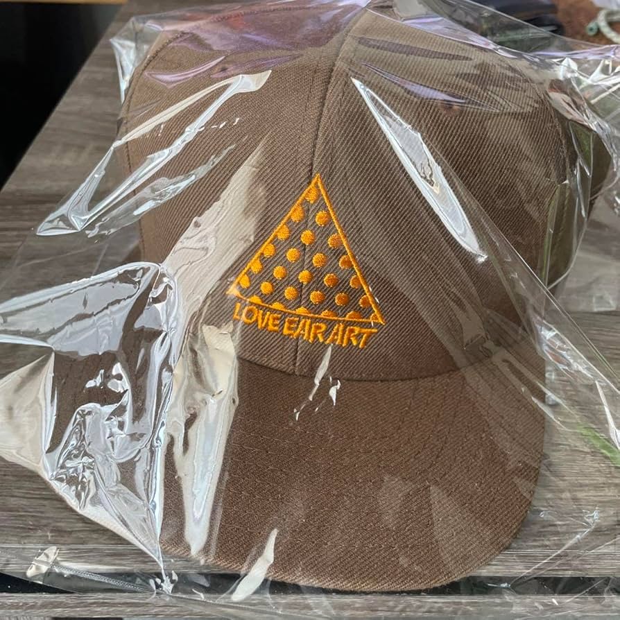 love ear art joints限定キャップ