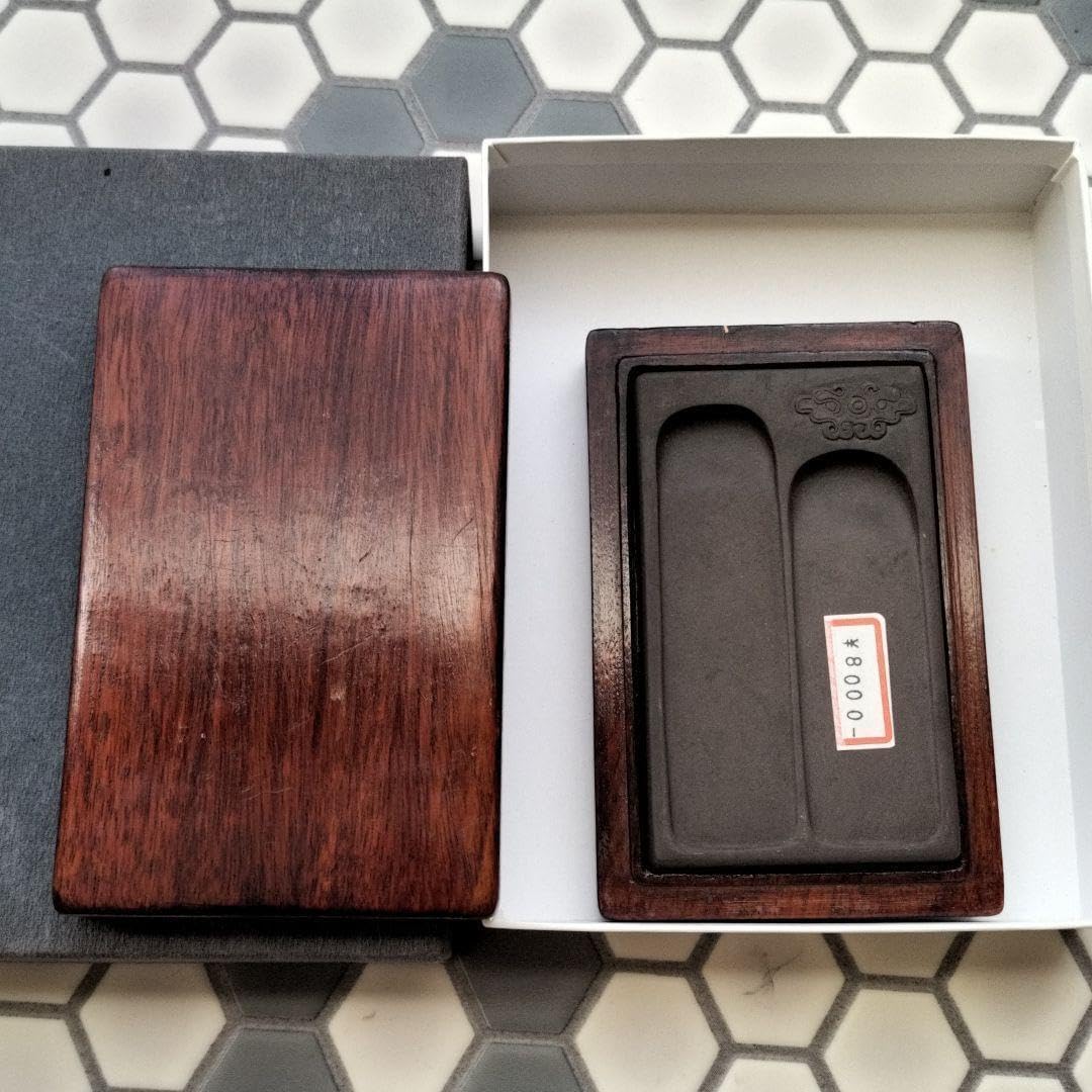 ⭕️新品美品 甲州銘石 雨畑 芳龍硯 芳龍閣鑑製 ⭕️小四六特殊唐形硯