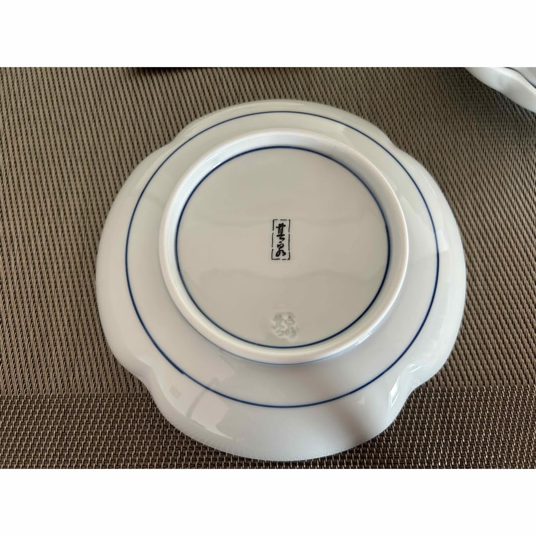 769 有田焼 其泉窯 染錦四方割木甲草花文 三段重