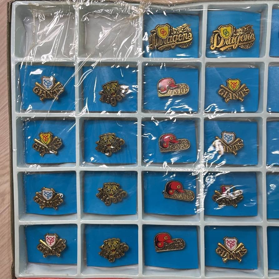 Amazon.co.jp: A1789 レトロ カラー野球バッチ ピンバッジ プロ野球