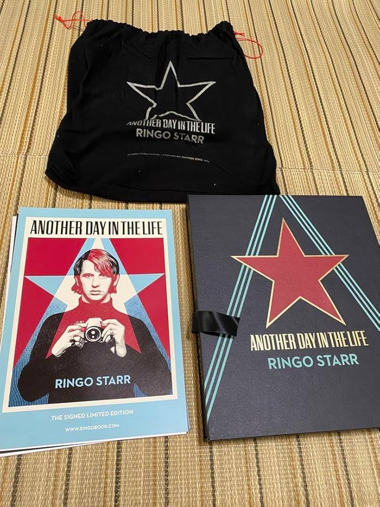 リンゴ・スター直筆サイン入り写真 - ビートルズ - ポール