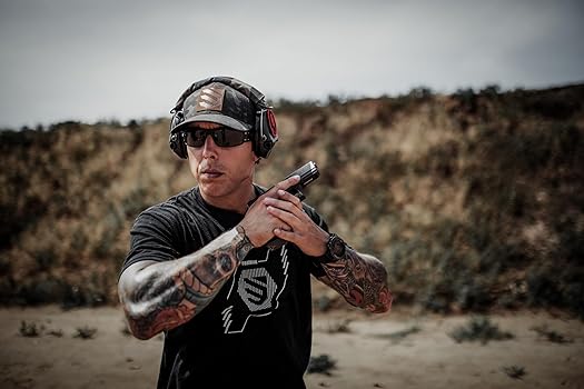 Amazon.com: Gatorz Magnum Sunglass Black Frame with Black Logo