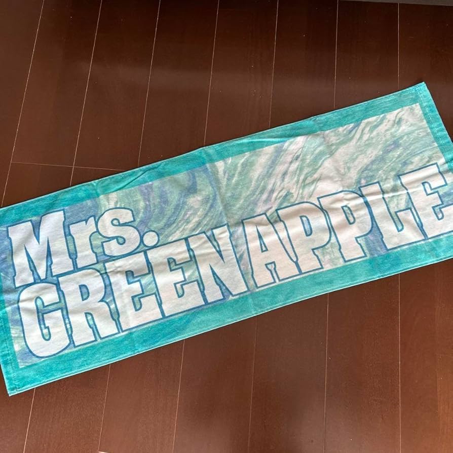 Amazon.co.jp: Mrs. GREEN APPLE 2022サマーグッズ タオル : おもちゃ
