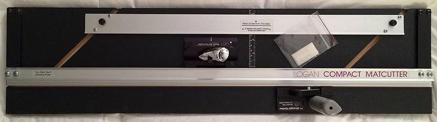Amazon.co.jp: LOGAN マットカッター 301-S 【並行輸入品】 : ホーム