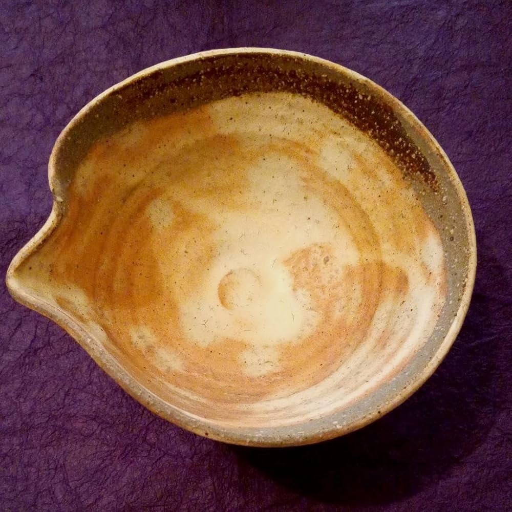 信楽焼 登窯粉引桜色片口中鉢5客揃い 信楽焼 登窯粉引桜色片口中鉢5客