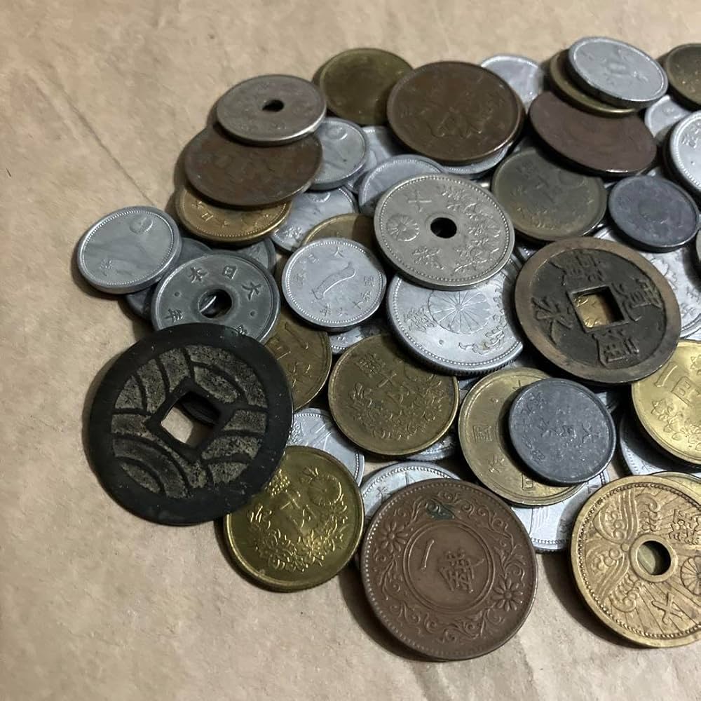 Amazon.co.jp: 古銭まとめ 80枚(並品) 7-56 : ホビー