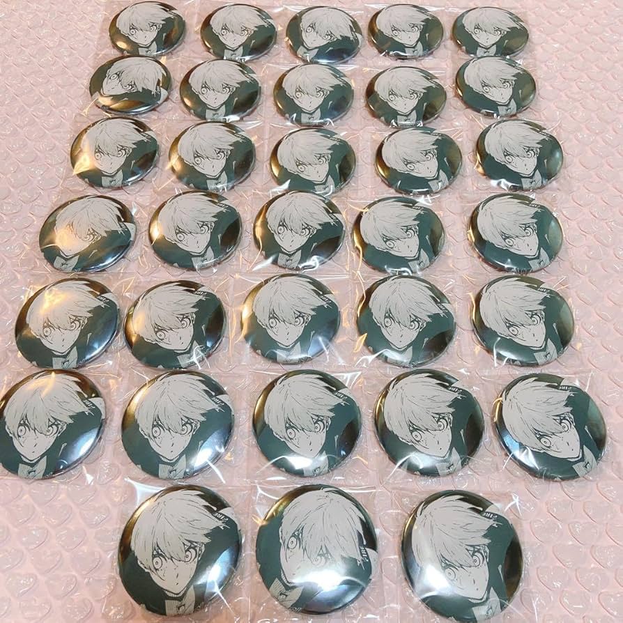 Amazon.co.jp: ブルーロック 氷織羊 推しキャラ缶バッジ d : おもちゃ