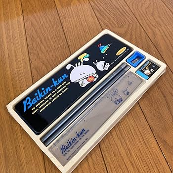 Amazon | バイキンくん 缶ペン ファンシーセット レトロ | ペンケース