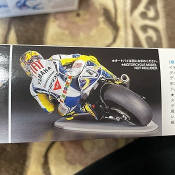 Amazon | タミヤ 1/12 ヤマハ YZR-M1 09 バレンティーノ・ロッシ ハイ