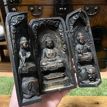 Amazon.co.jp: 仏教美術 仏像 三開仏 逗子 筒型 骨董 白檀 製作年代