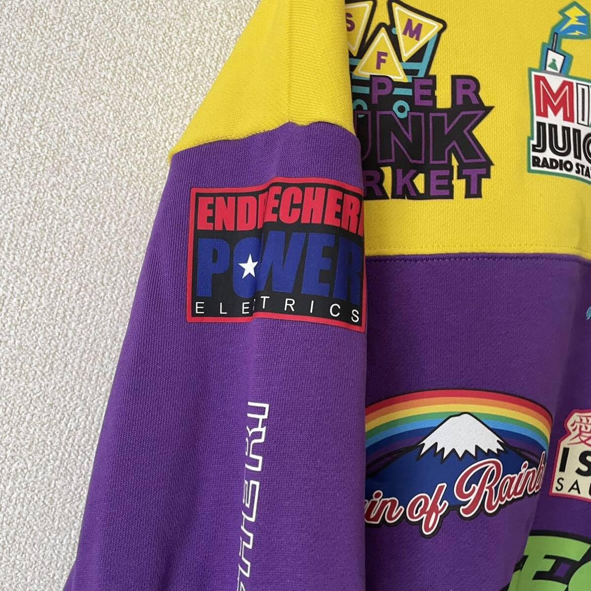 Amazon.co.jp: 堂本剛 Endrecheri エンドリケリー サンカク 長袖