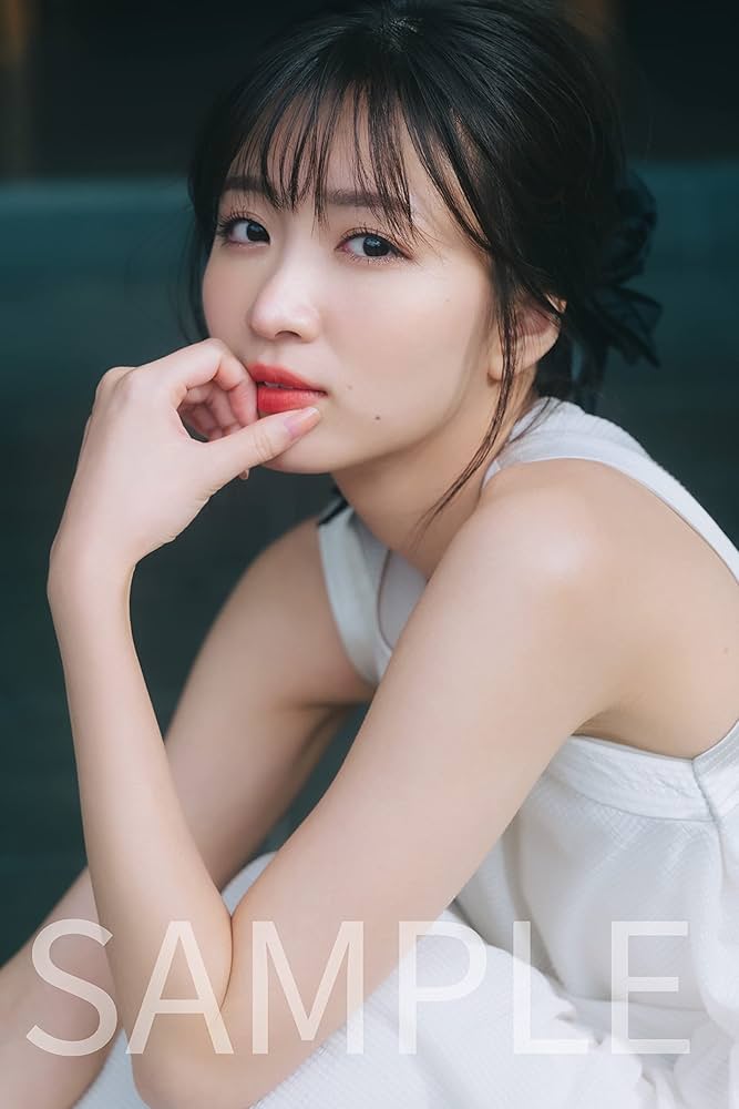 Amazon.co.jp: 【特別版】岡崎紗絵2023年4月はじまり壁掛けカレンダー