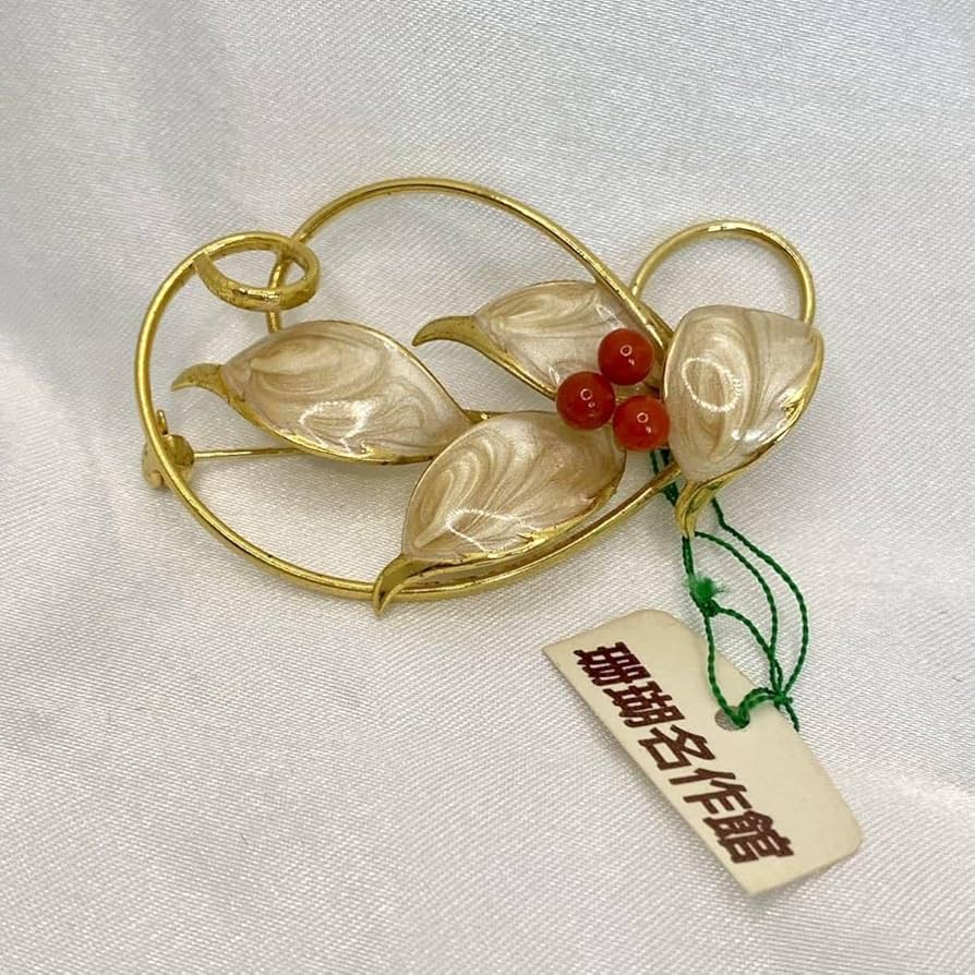 Amazon.co.jp: 赤珊瑚 本珊瑚 ヴィンテージ ブローチ 天然 3粒 4mm珠