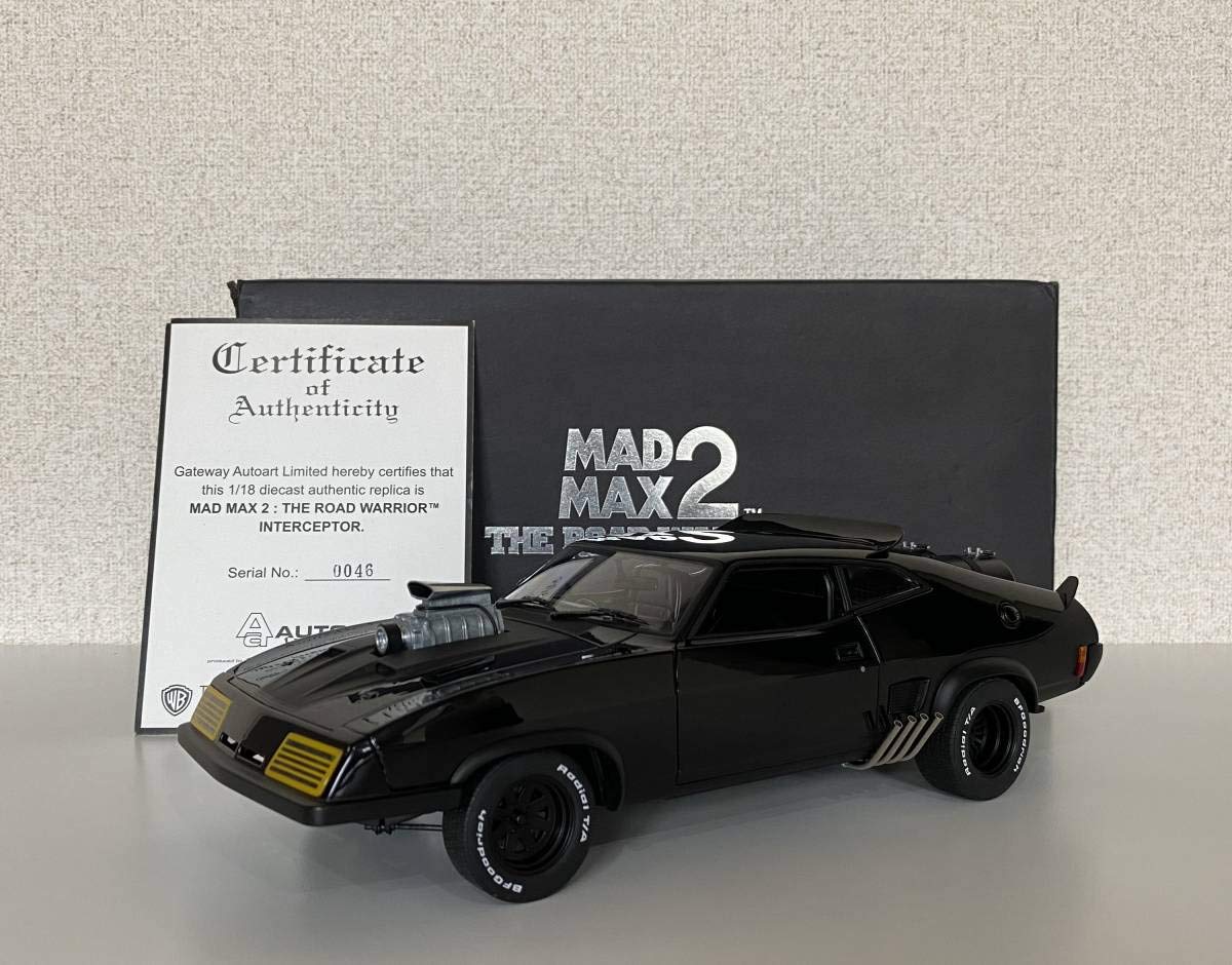 AUTOart 1:18 MADMAX インターセプター AUTOart Mad Max 2 Diecast Car
