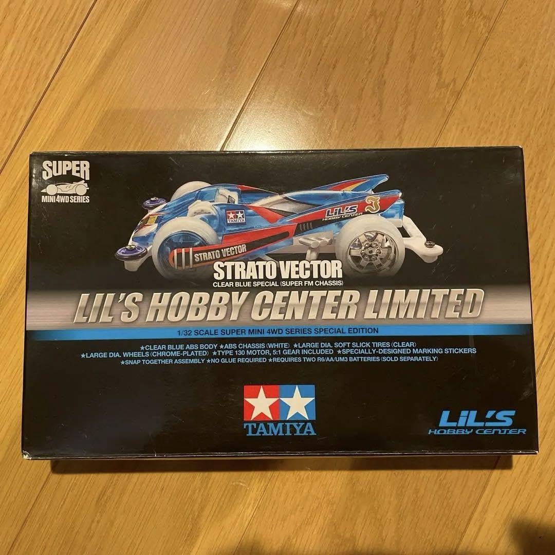 TAMIYA STRATO VECTOR 92352 ミニ四駆 Tamiya 92352 - 1/32 Strato