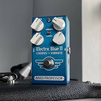 Amazon.com: Mad Professor Electric Blue II Chorus Vibrato
