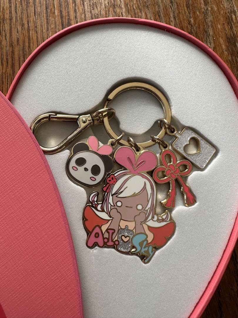 sky星を紡ぐ子どもたち AURORAキーホルダー ピンバッジ Sky x AURORA