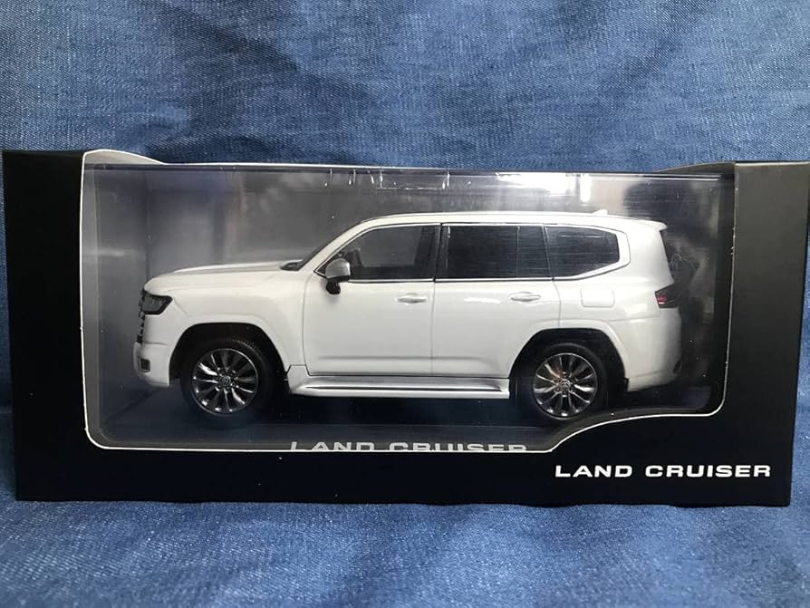 ランクル300 30分の1スケール ランクル300 30分の1スケール ランクル300