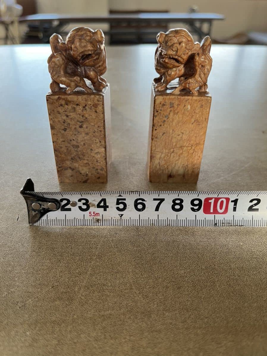 送料無料 中国古玩 清時代滑石彫刻獅子一対 高さ18cm 送料無料