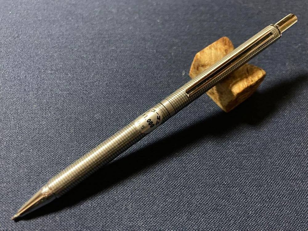 Amazon.co.jp: ニューマン NEWMAN 蝕刻 格子柄 シャーペン 0.5mm