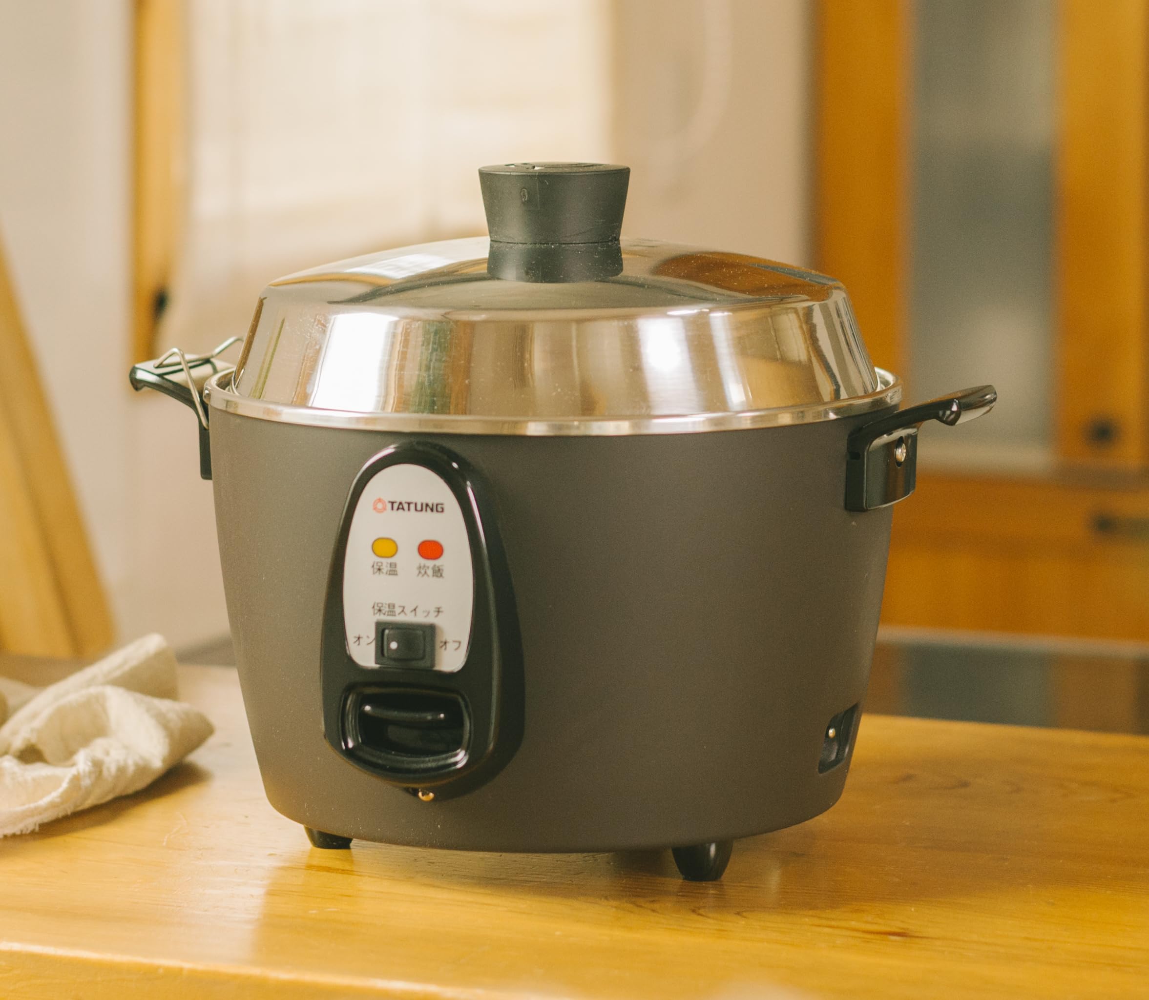 Amazon | 大同電鍋(電気釜) 炊飯器 6合 外鍋ステンレス製ー