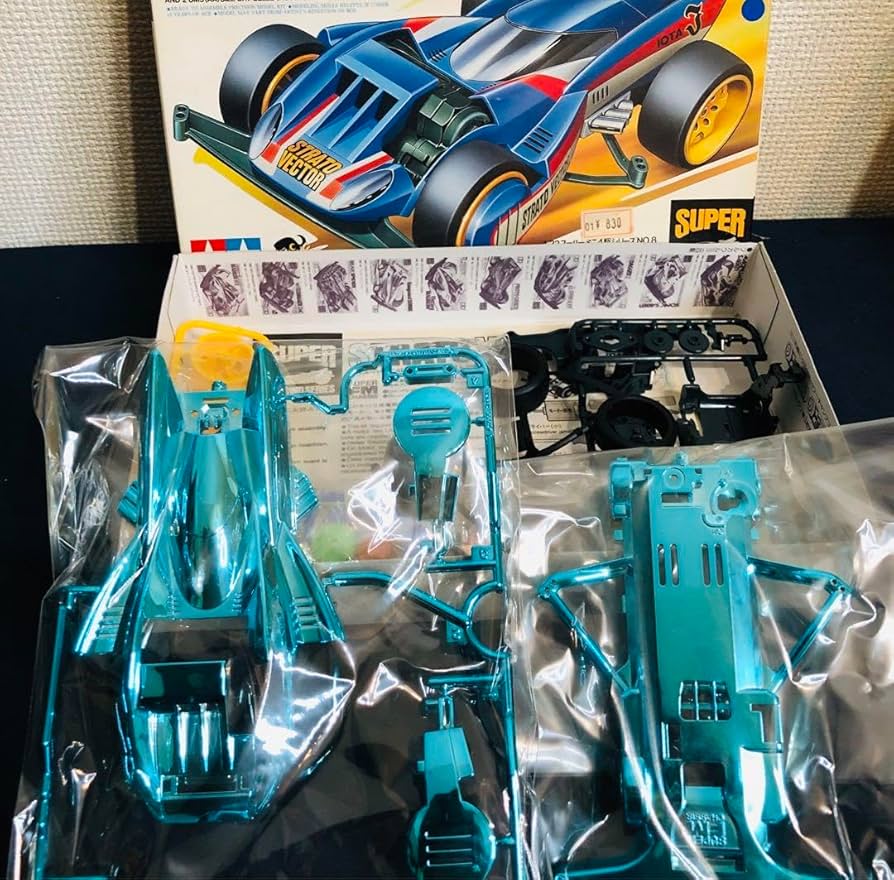 Amazon | ミニ四駆 ストラトベクター メッキボディシャーシキット 通販