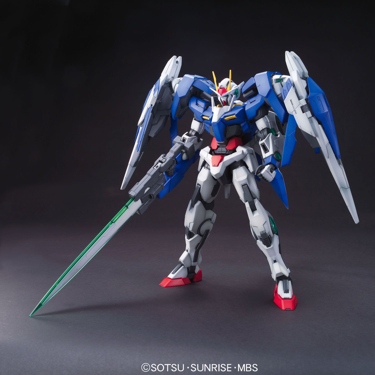 Amazon.com: Bandai Hobby MG 00 Raiser 