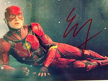 直筆サイン入り写真 エズラ・ミラー 俳優/フレームなし/SA鑑定済 直筆