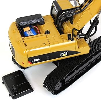 Amazon.com: Diecast Masters 1/20 Caterpillar 330D L Diecast