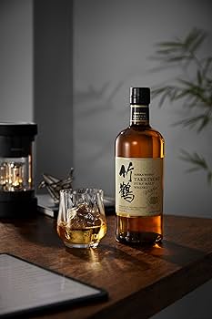 Amazon.co.jp: 竹鶴ピュアモルト [ ウイスキー 日本 700ml ] : 食品