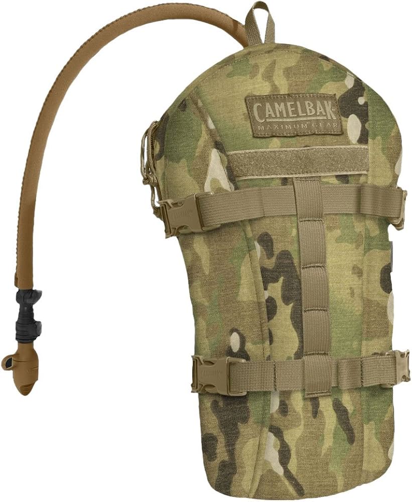 Amazon.co.jp: CamelBak ArmorBak 100oz Multicam by CamelBak