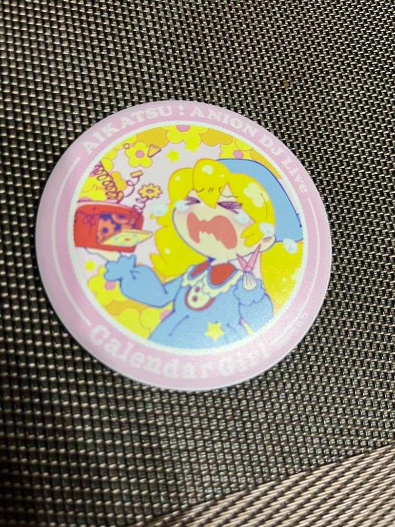 白樺リサアイカツアニON カフェマグネット缶バッジアニオン
