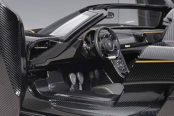 Amazon | AUTOart 1/18 ケーニグセグ One:1 カーボンブラック/ゴールド