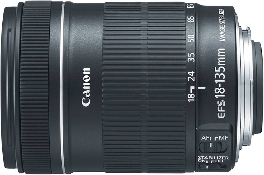 Amazon.com : Canon EF-S 18-135mm f/3.5-5.6 is Standard Zoom Lens