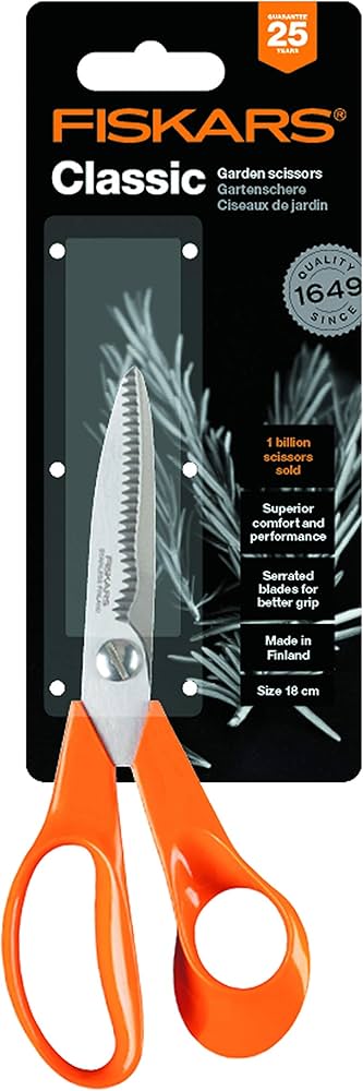 Amazon.com: Fiskars Universal Scissors S92, Length: 18 cm