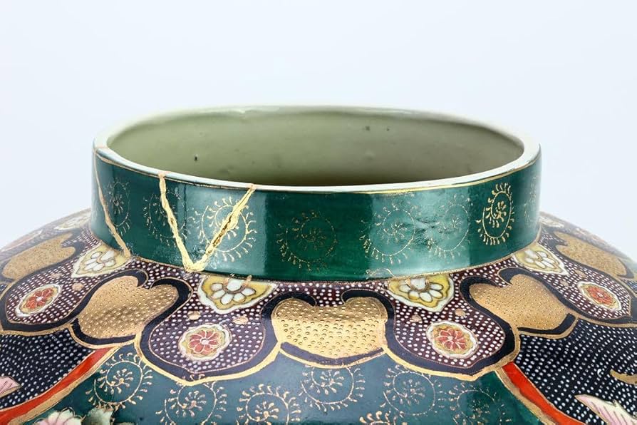 九谷焼 花模様の壺 木箱あり - メルカリ 九谷焼 花模様の壺 木箱あり