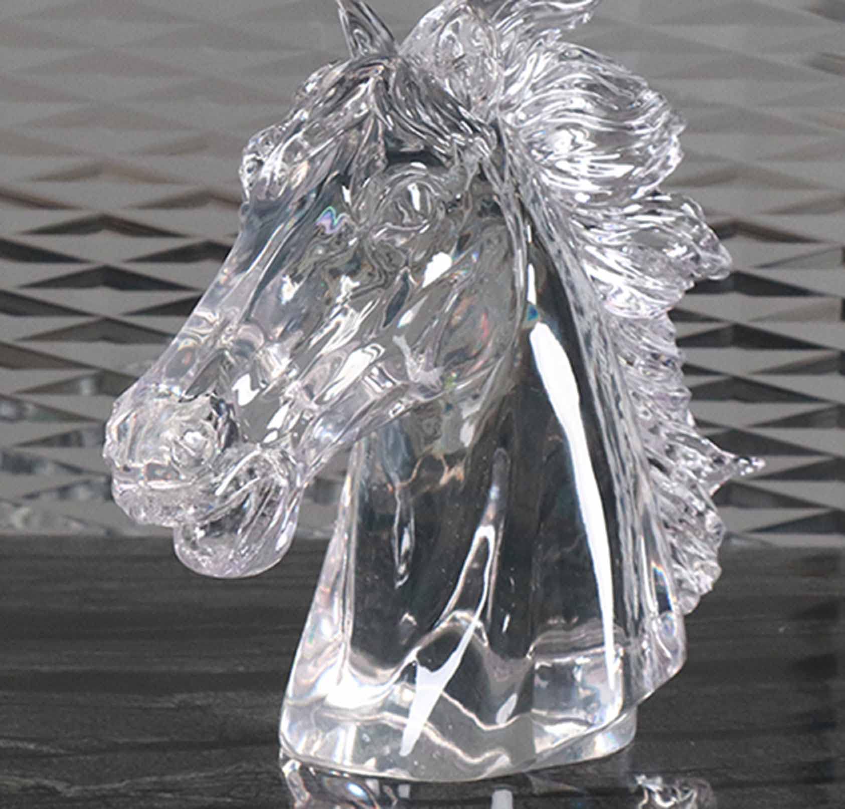 Daum クリスタルガラス 馬の頭部彫刻 オブジェ ケース付き Daum