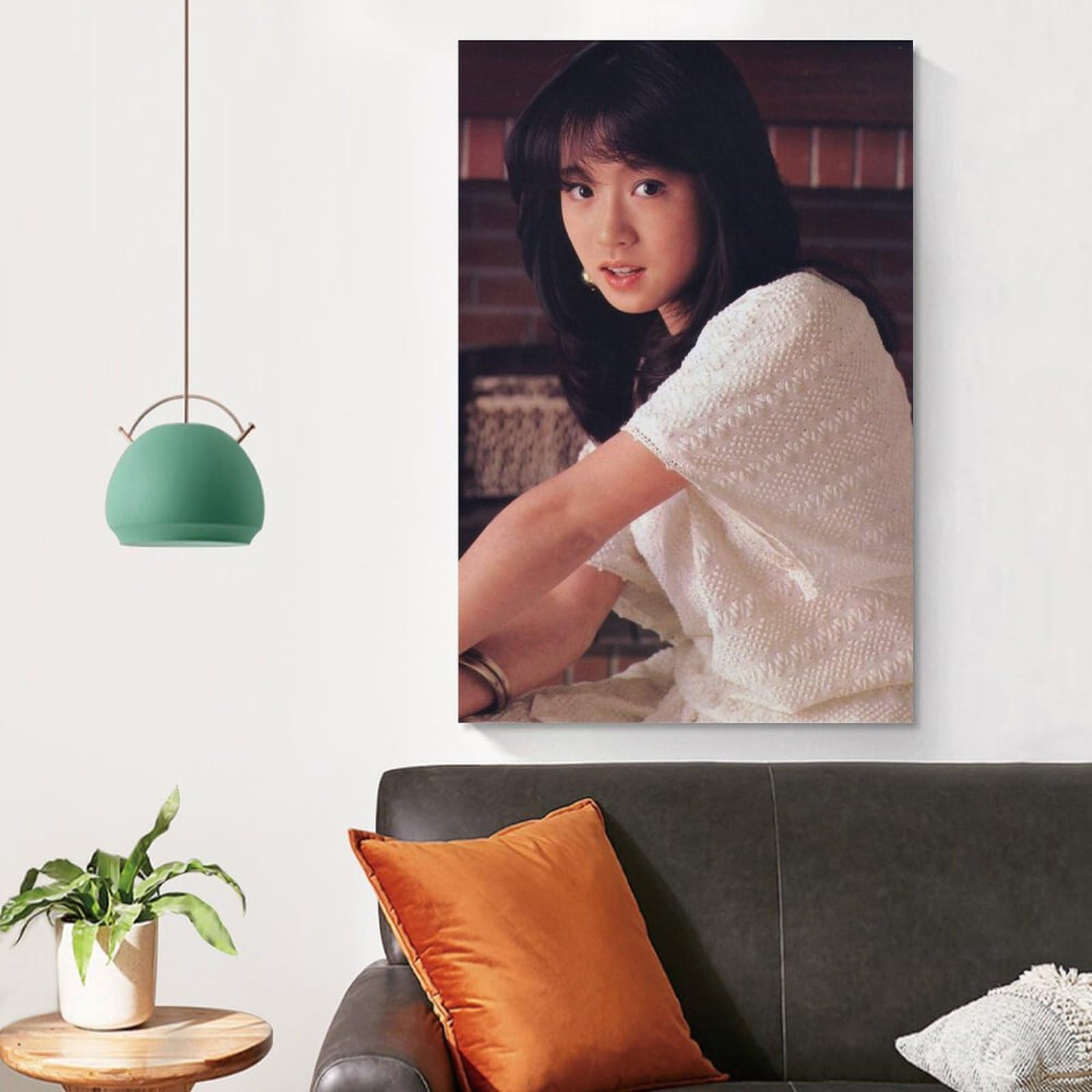 新品未使用】中森明菜額装ポスター（受注販売商品） Amazon.co.jp