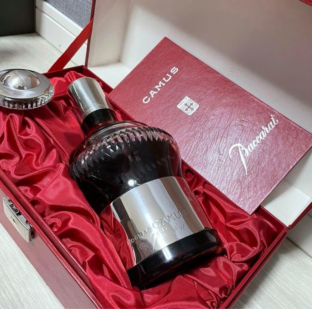 カミュー シルバートップ バカラ クリスタルボトル 【公式通販】