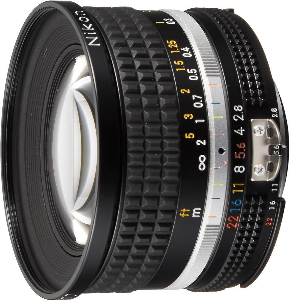 Nikon AF NIKKOR 20mm 2.8 超広角 単焦点レンズ .: Nikon