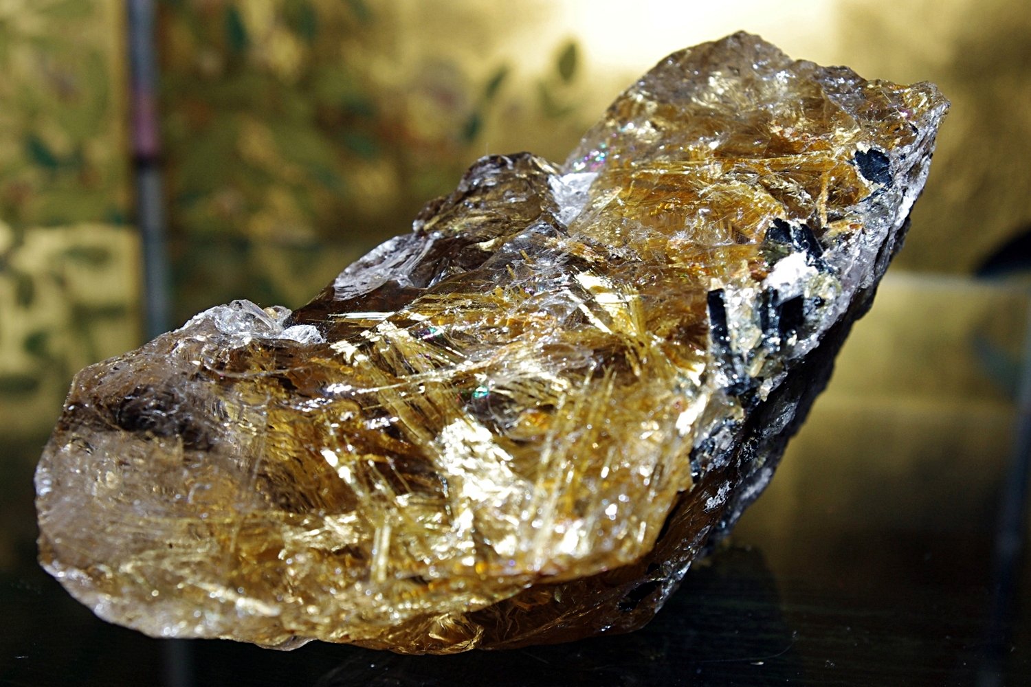 theory xyz ルチルクォーツ 置物 母岩(結晶)入り ゴールドルチル 原石