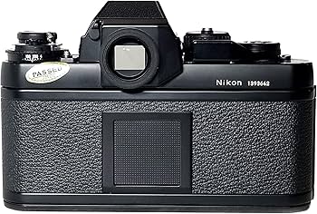 Câmera de filme SLR profissional Nikon F3 com visor DE-2; apenas o