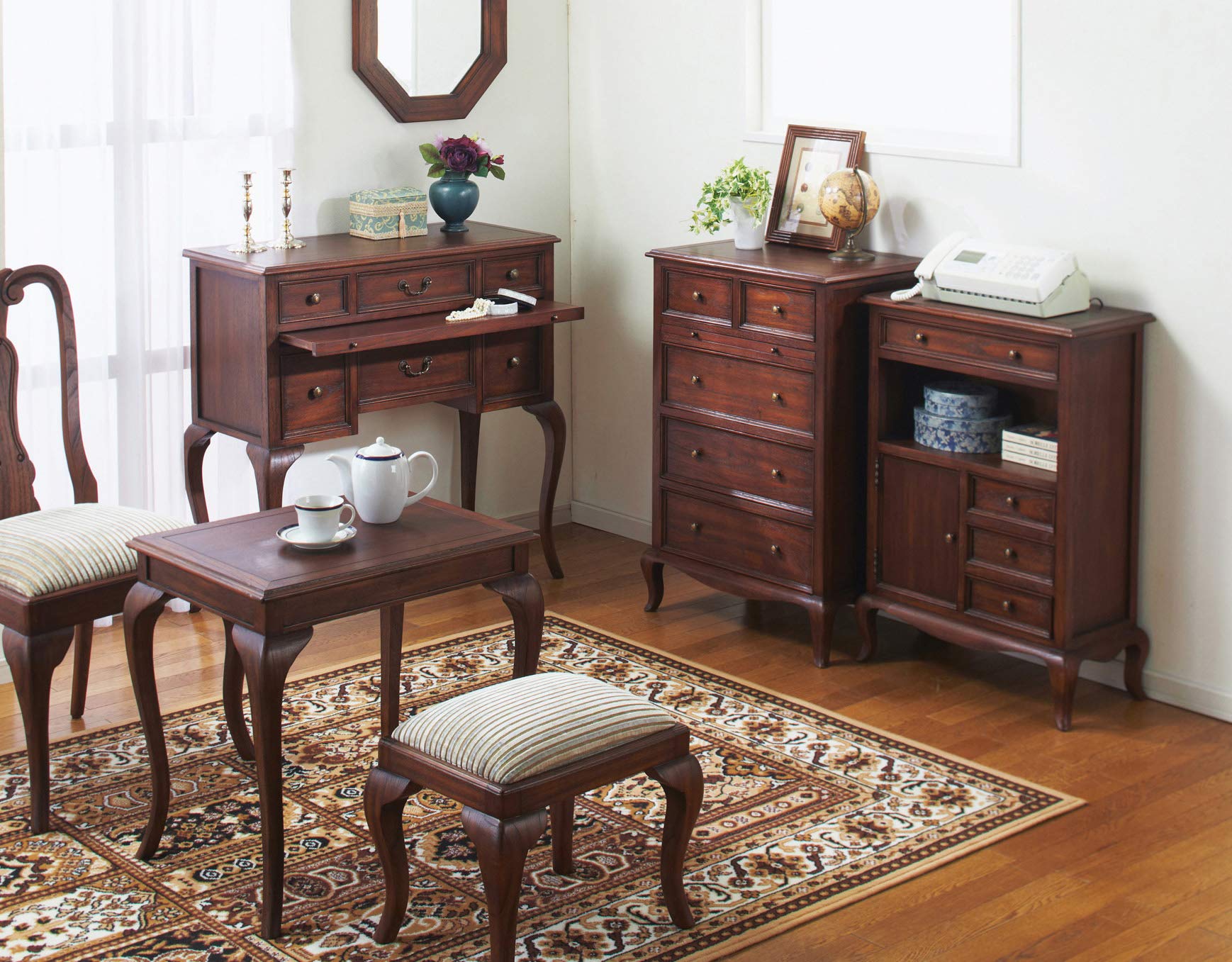 Amazon｜チェスト リビングチェスト 4段 スライド棚付 アンティーク風