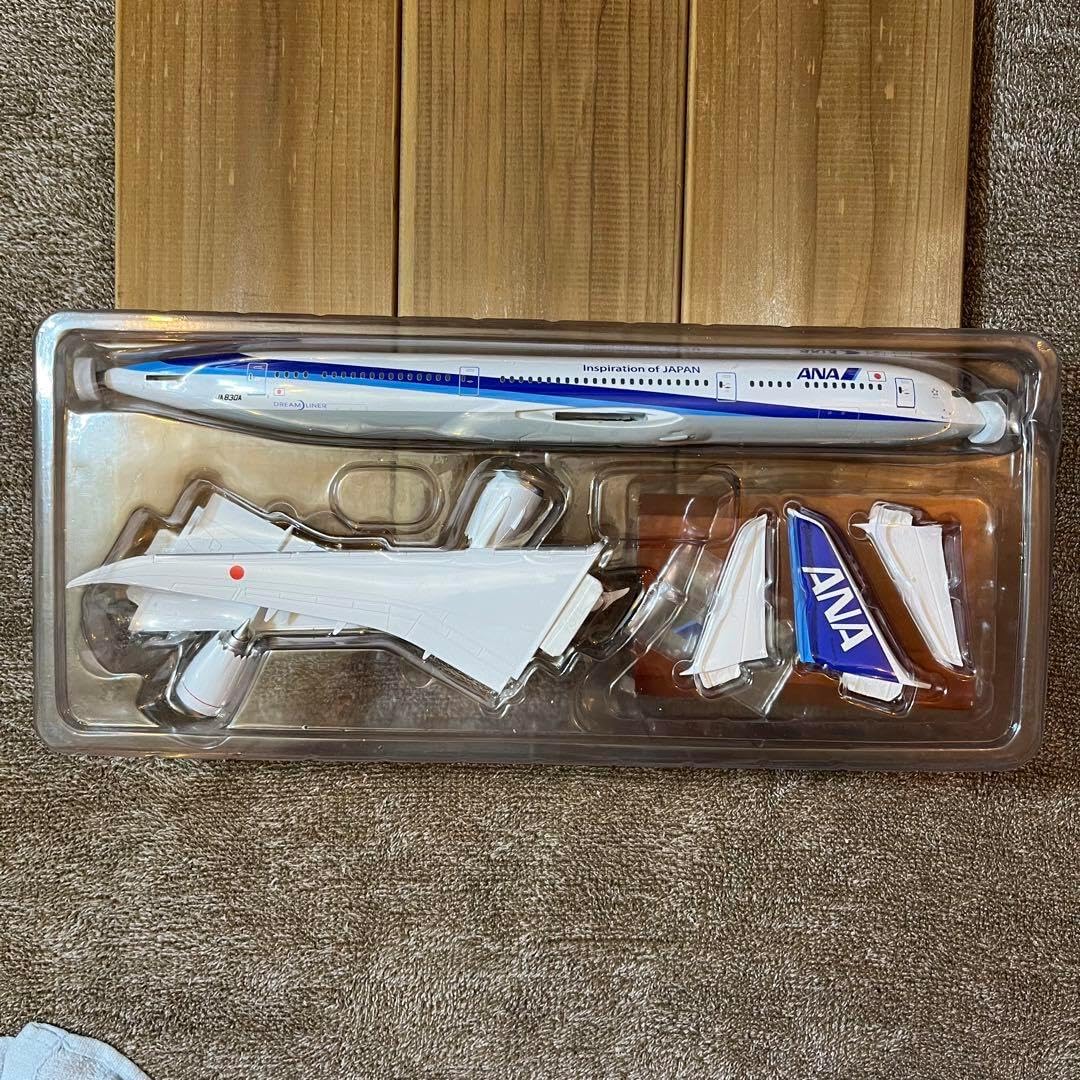未使用】ANA B787-9初号機 1/200モデルプレーン 非売品 NH20169 全日空