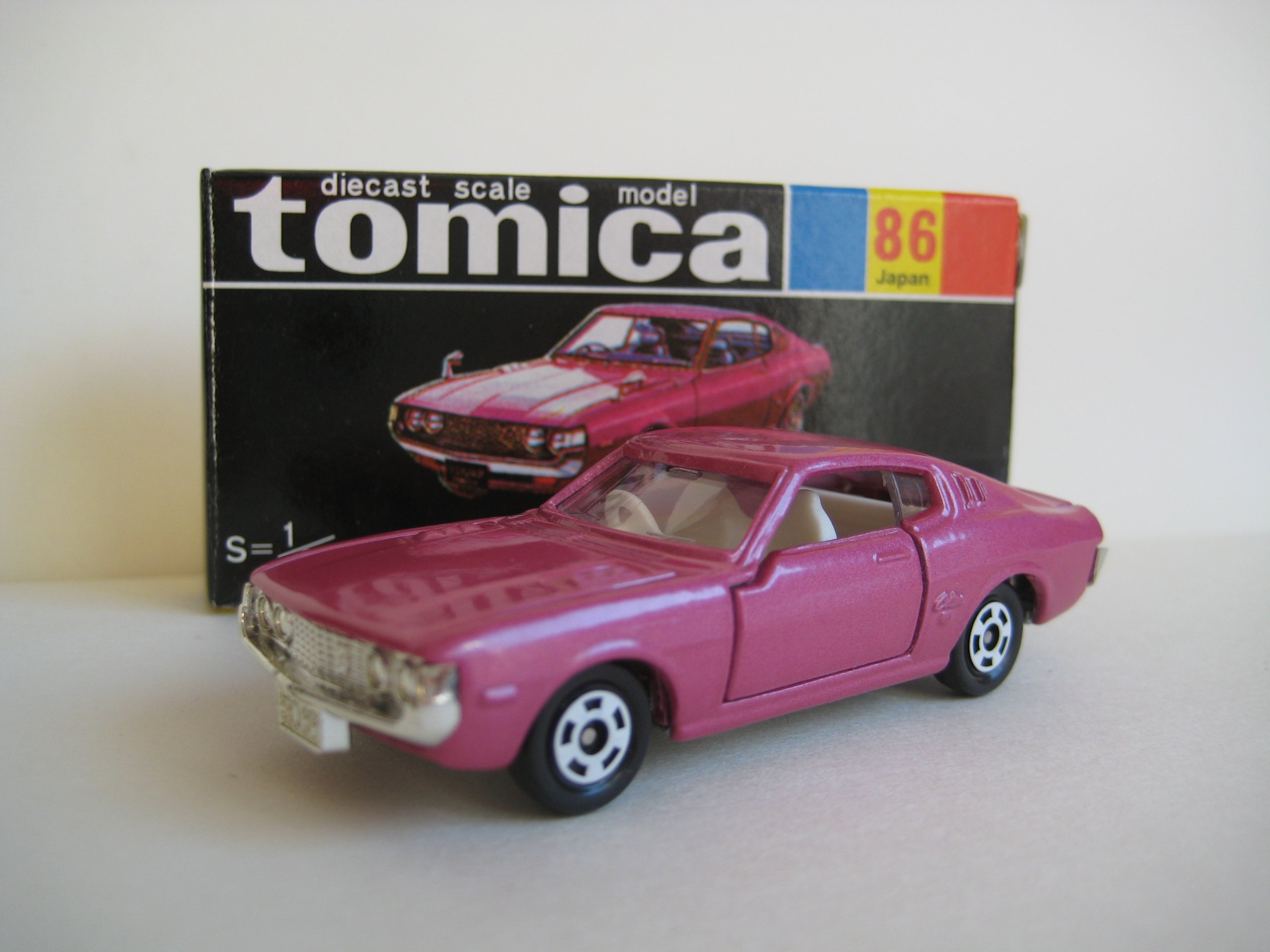 Amazon | 【トミカ30周年記念 復刻黒箱トミカ】 NO.86 トヨタ