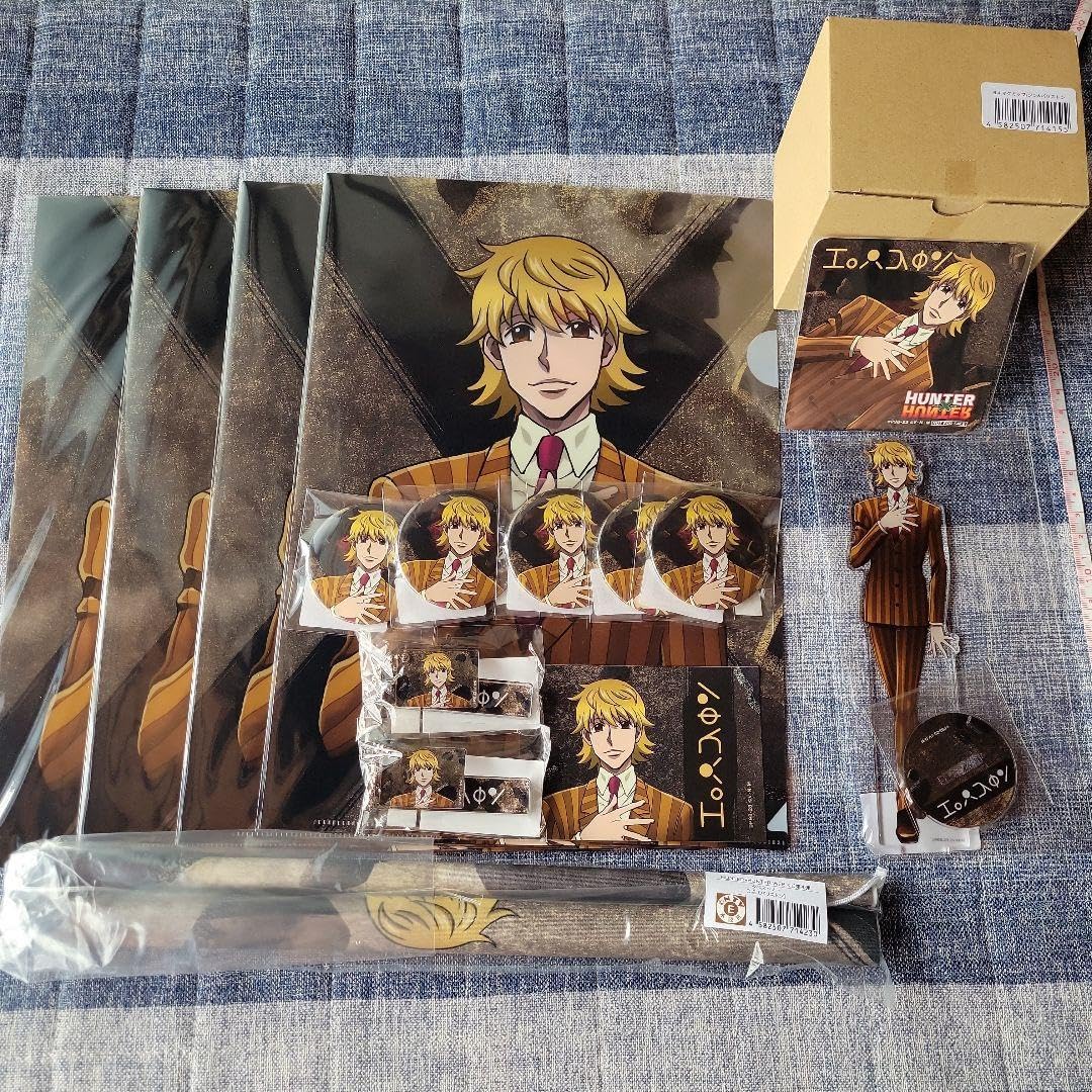 ハンターハンター パリストン 缶バッジ アクスタ Amazon.co.jp