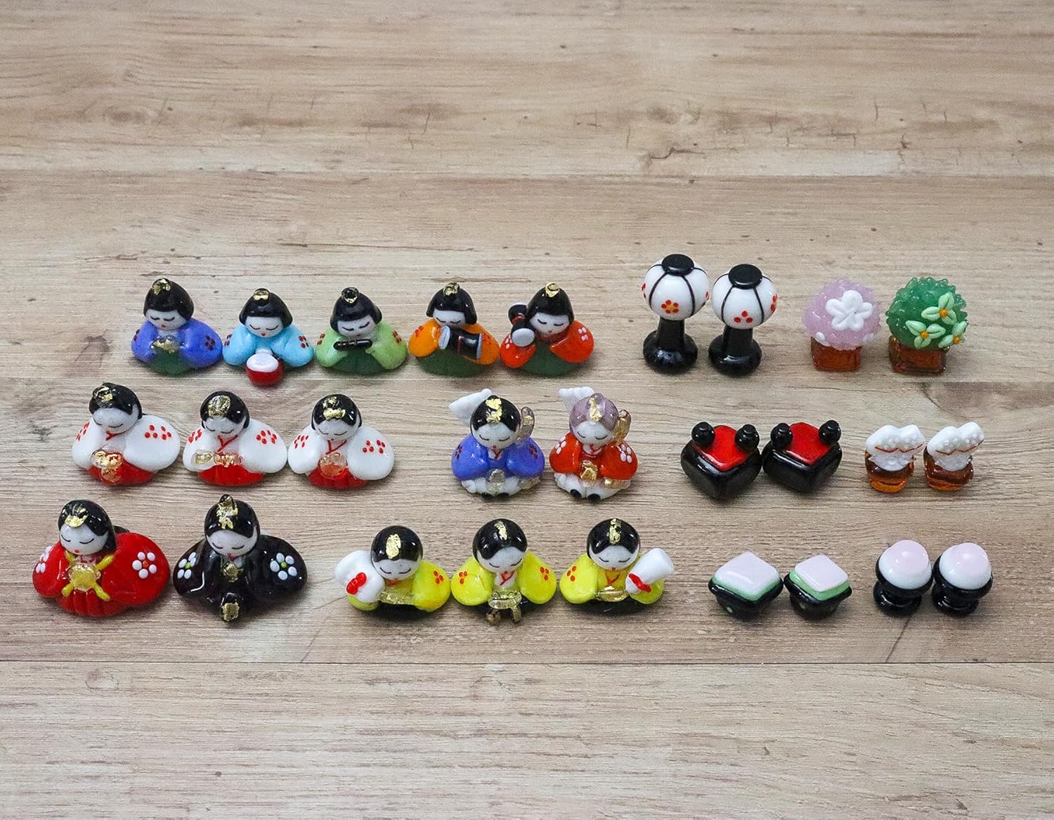 187/雛人形 つまみ細工 淡桃カラー 木箱入り 雛人形 つまみ細工 淡桃