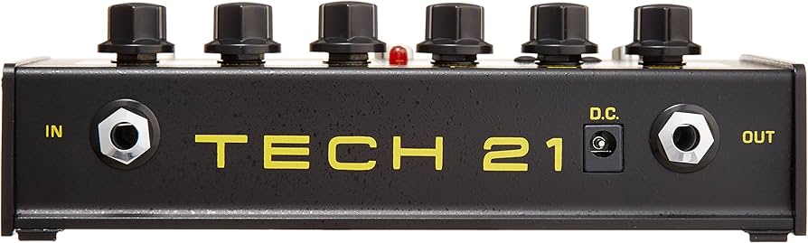 Amazon.com: Tech 21 PBDR SansAmp Programmable Bass Driver DI